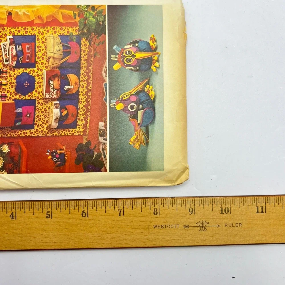 Simplicity 5233 Sewing Pattern‎ Sewphie Bird Organizer 1972 Vintage Pincushion